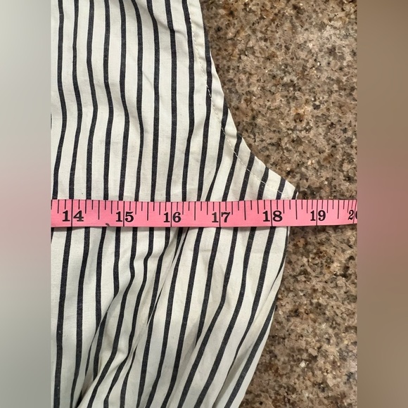 WEWOREWHAT Sleeveless Popover Shirt Medium NWT button down collared striped - Picture 5 of 8